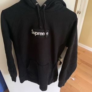 Black supreme hoodie